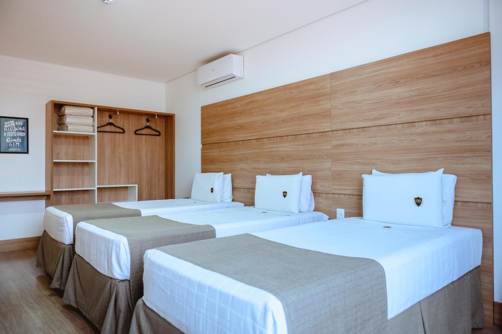 Riellis Center Hotel Ботукату Екстер'єр фото