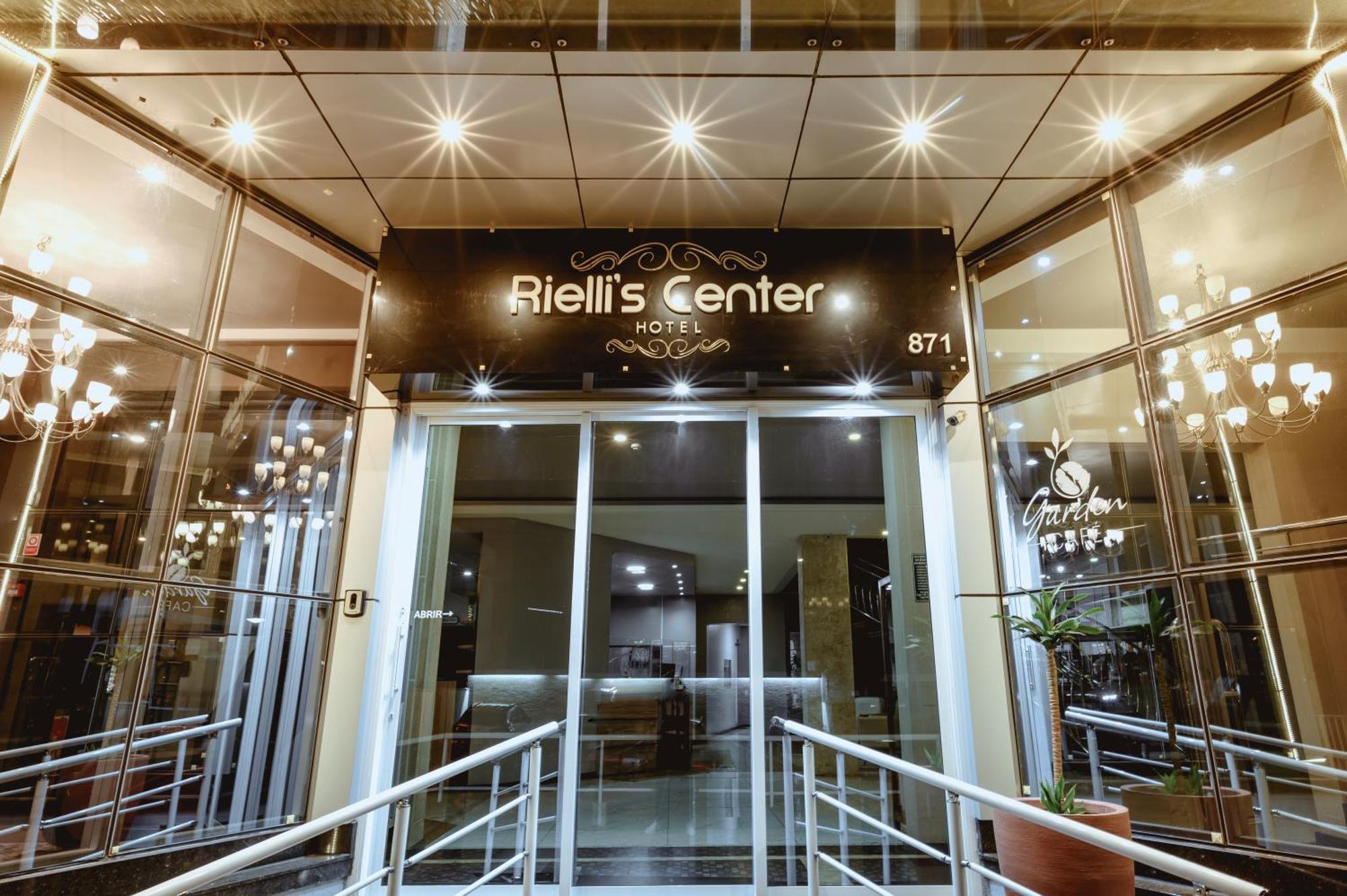 Riellis Center Hotel Ботукату Екстер'єр фото